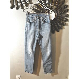 Levis 501 Original Fit High Rise Straight Leg Light Wash Jeans W26 L30